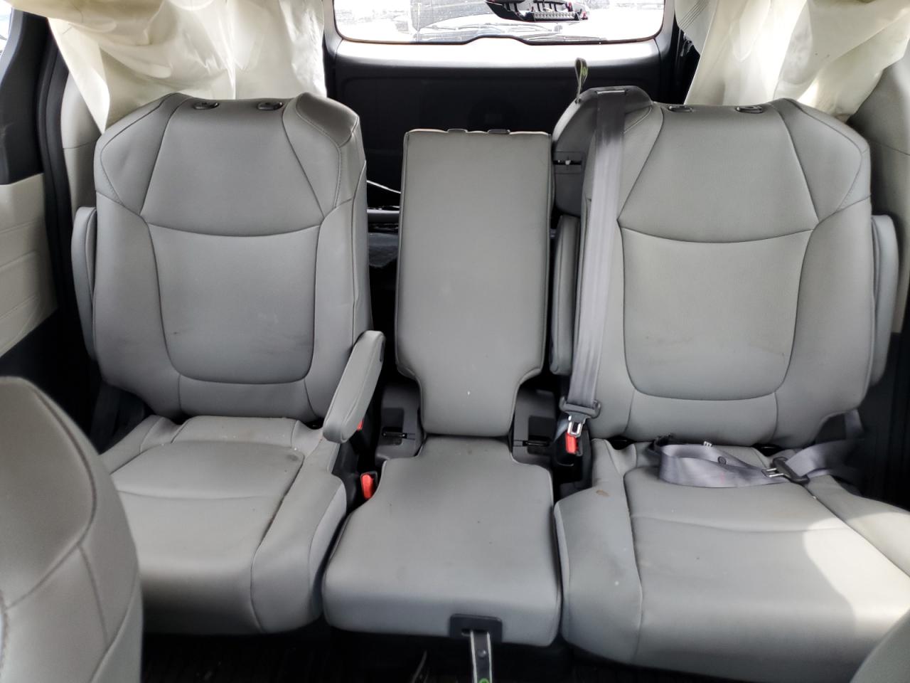 2022 Toyota Sienna Xle VIN: 5TDJRKEC3NS128049 Lot: 57020625