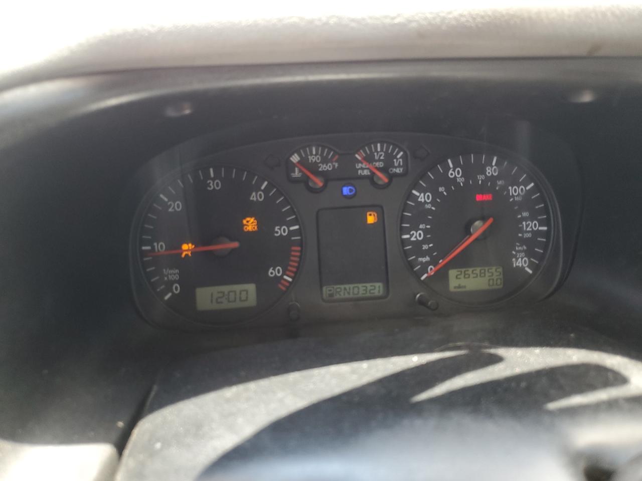1999 Volkswagen Eurovan Mv VIN: WV2MH2703XH045037 Lot: 57109265