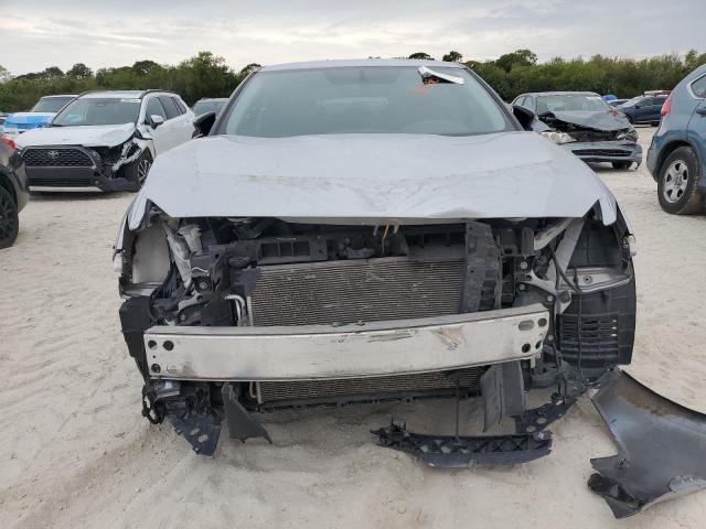  NISSAN MAXIMA 2018 Srebrny