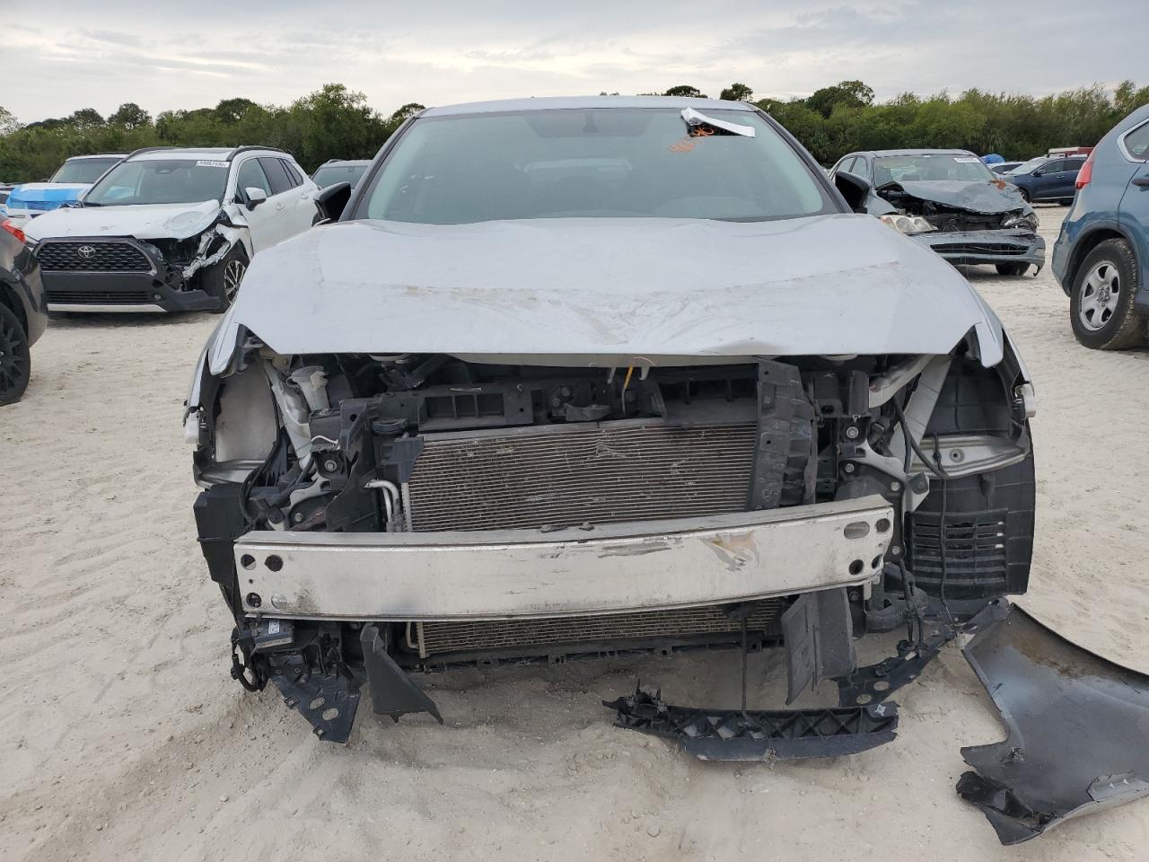2018 Nissan Maxima - Image 5