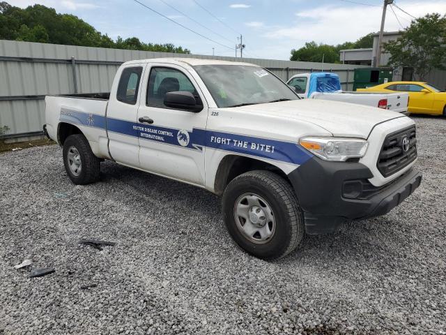 Пикапы TOYOTA TACOMA 2017 Белы