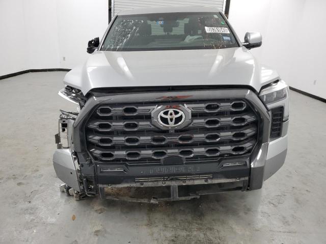  TOYOTA TUNDRA 2022 Silver