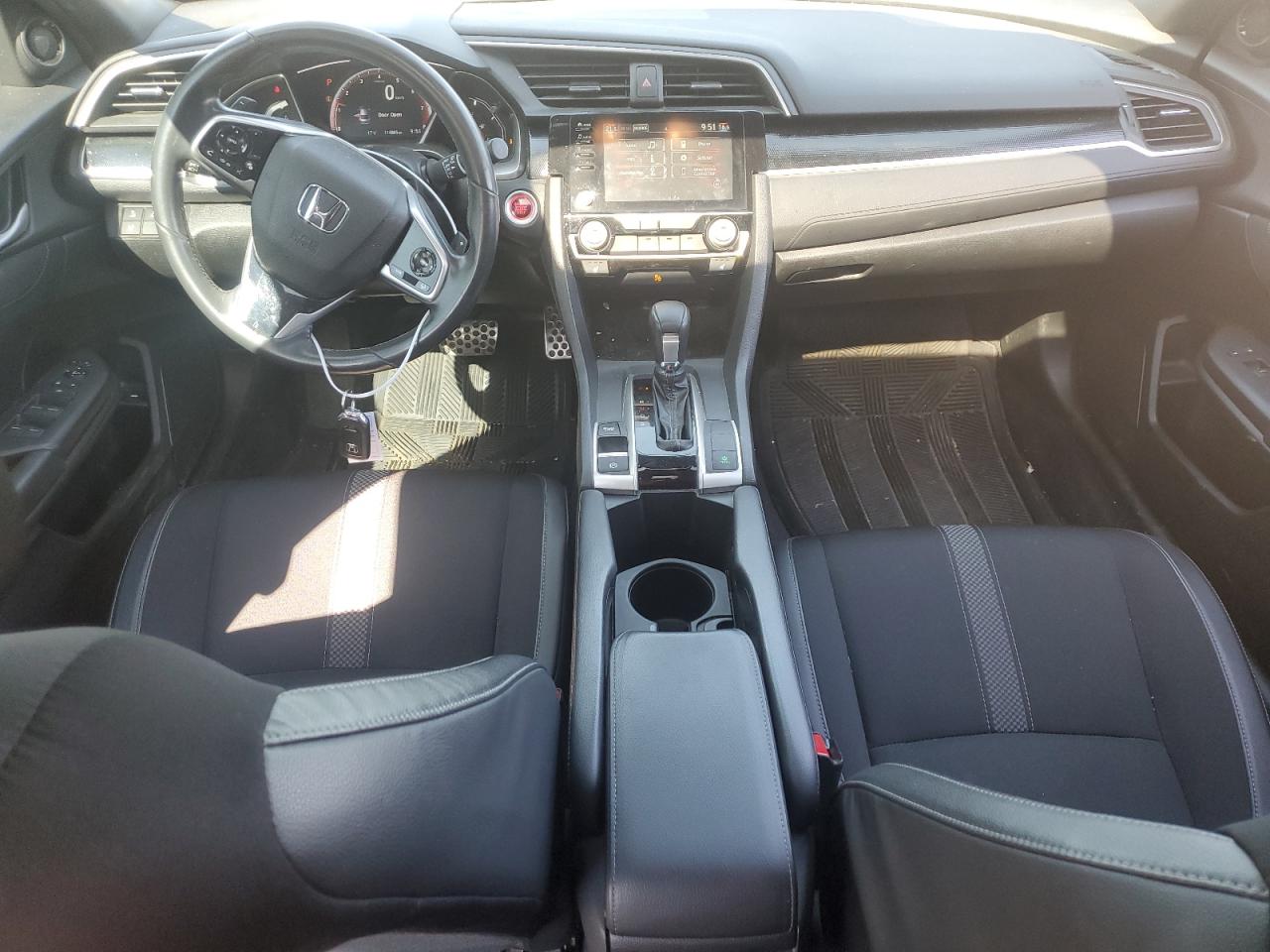 2HGFC2F88KH016618 HONDA CIVIC 2019