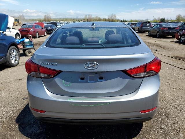  HYUNDAI ELANTRA 2016 Srebrny