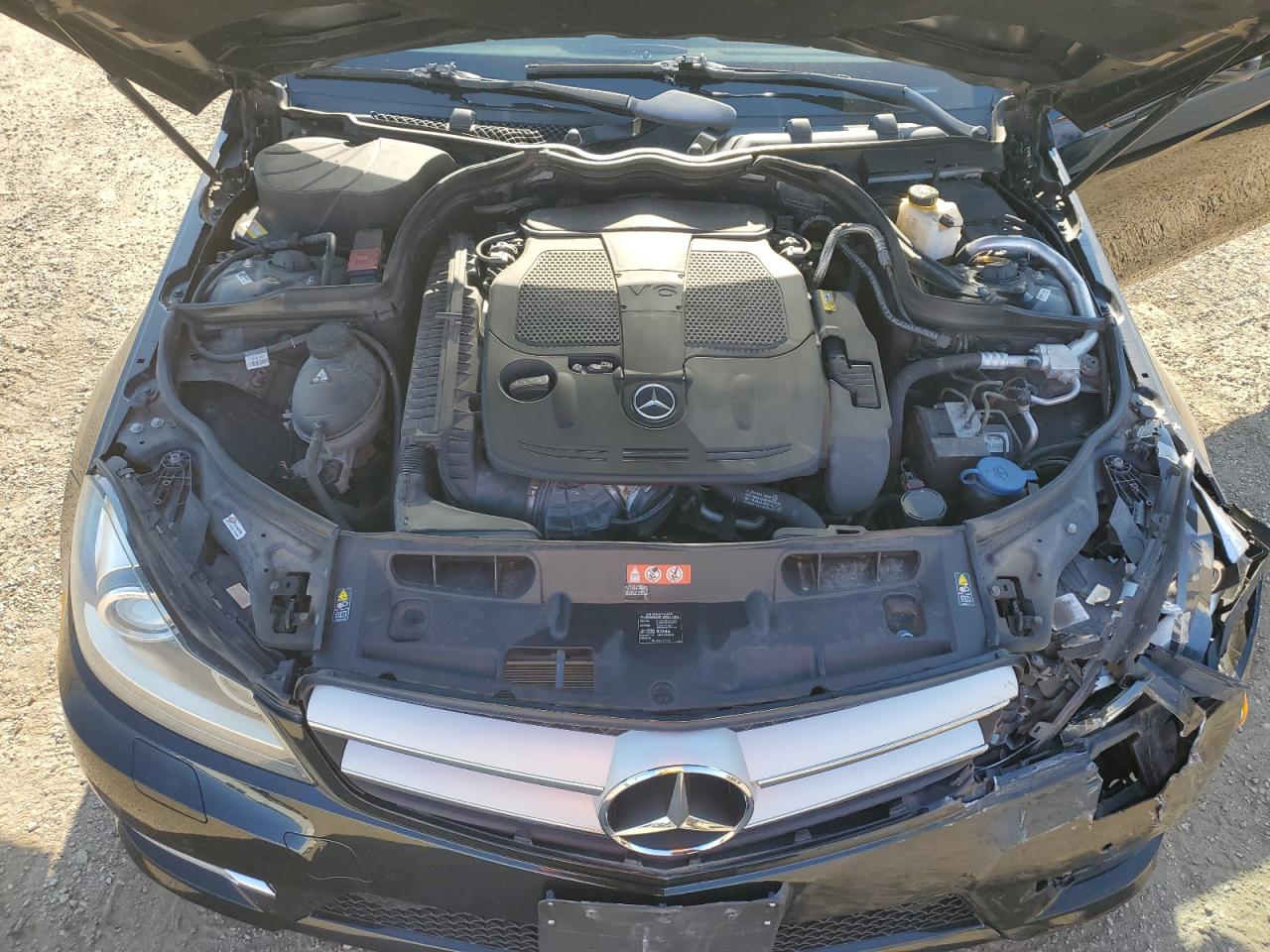 2013 Mercedes-Benz C 350 4Matic VIN: WDDGJ8JB4DF988483 Lot: 56675995