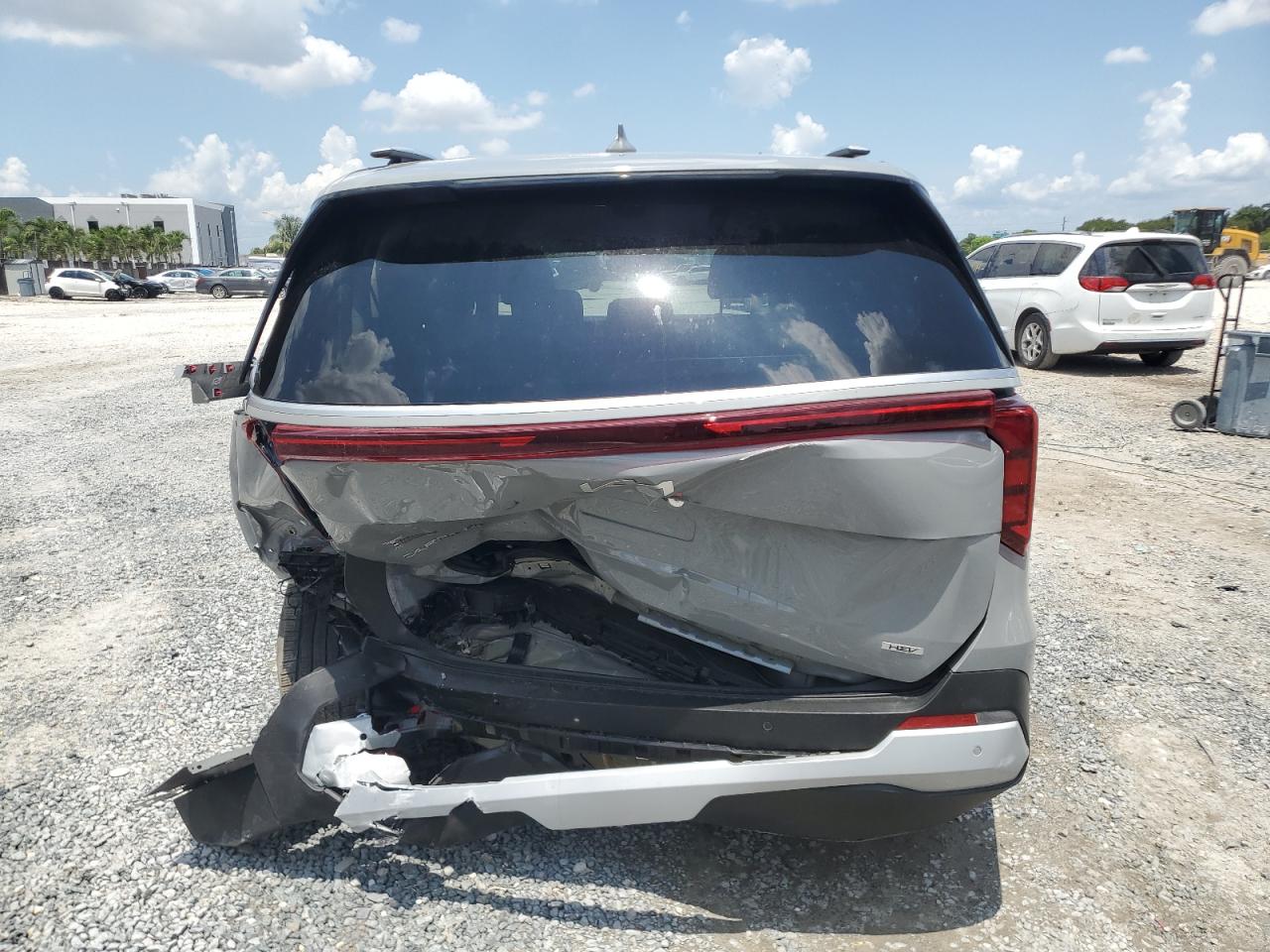 2025 Kia Carnival Ex VIN: KNDNC5KA7S6058655 Lot: 58043595