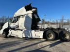 2004 Volvo Vn Vnl de vânzare în Pennsburg, PA - All Over