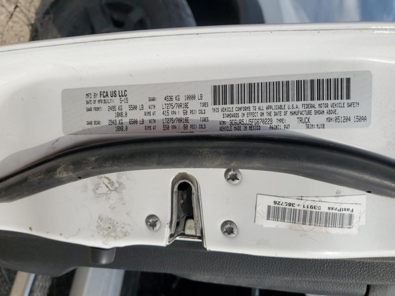 3C6UR5JJ5FG670229 2015 Ram 2500 Slt