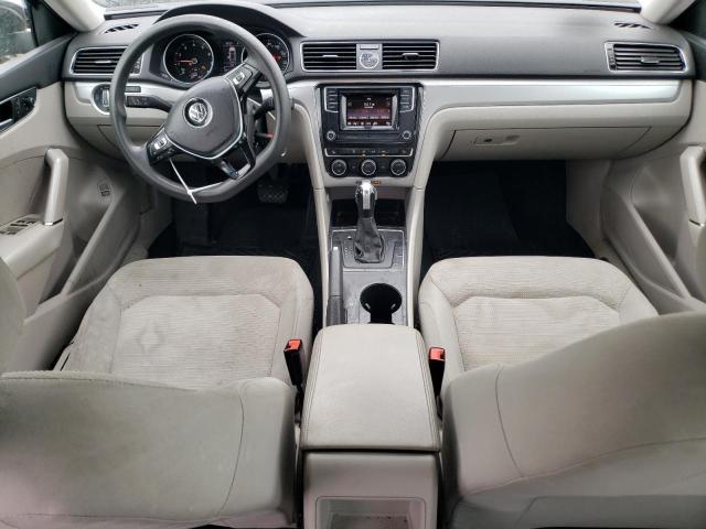Sedans VOLKSWAGEN PASSAT 2016 Black