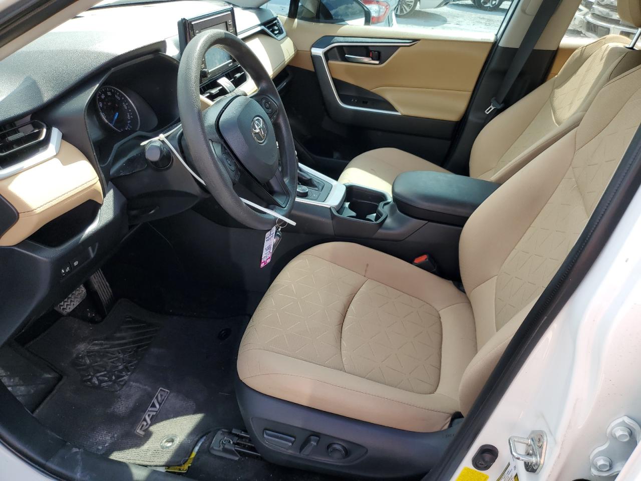 2021 Toyota Rav4 Xle VIN: 4T3RWRFV6MU038850 Lot: 56745395