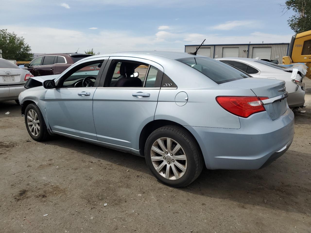 2014 Chrysler 200 Touring 1C3CCBBB9EN194153 photo #3