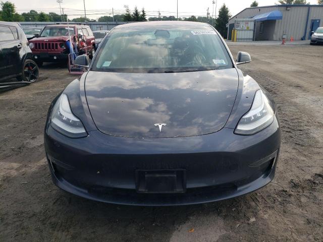  TESLA MODEL 3 2018 Szary