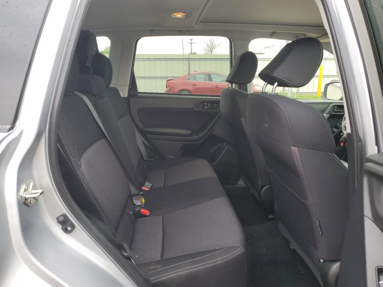 2018 Subaru Forester 2.5I Premium VIN: JF2SJAGC6JH557768 Lot: 56004015