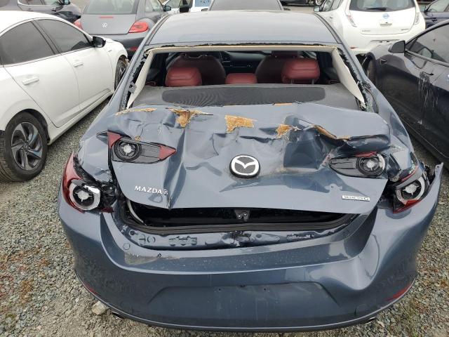  MAZDA 3 2022 Gray