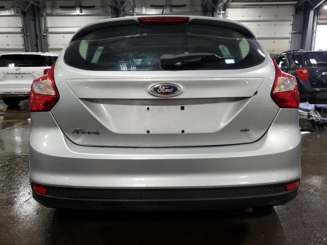  FORD FOCUS 2012 Srebrny