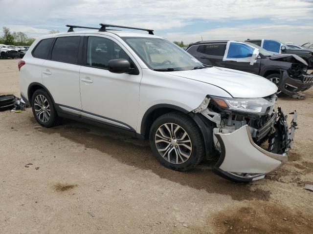  MITSUBISHI OUTLANDER 2017 Biały