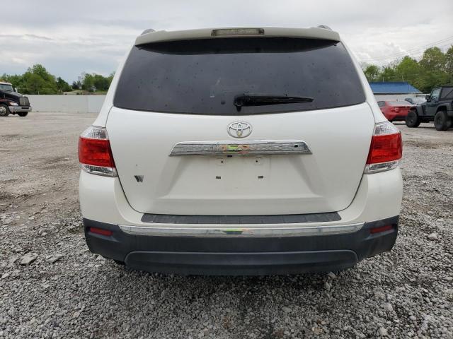 Паркетники TOYOTA HIGHLANDER 2013 Білий