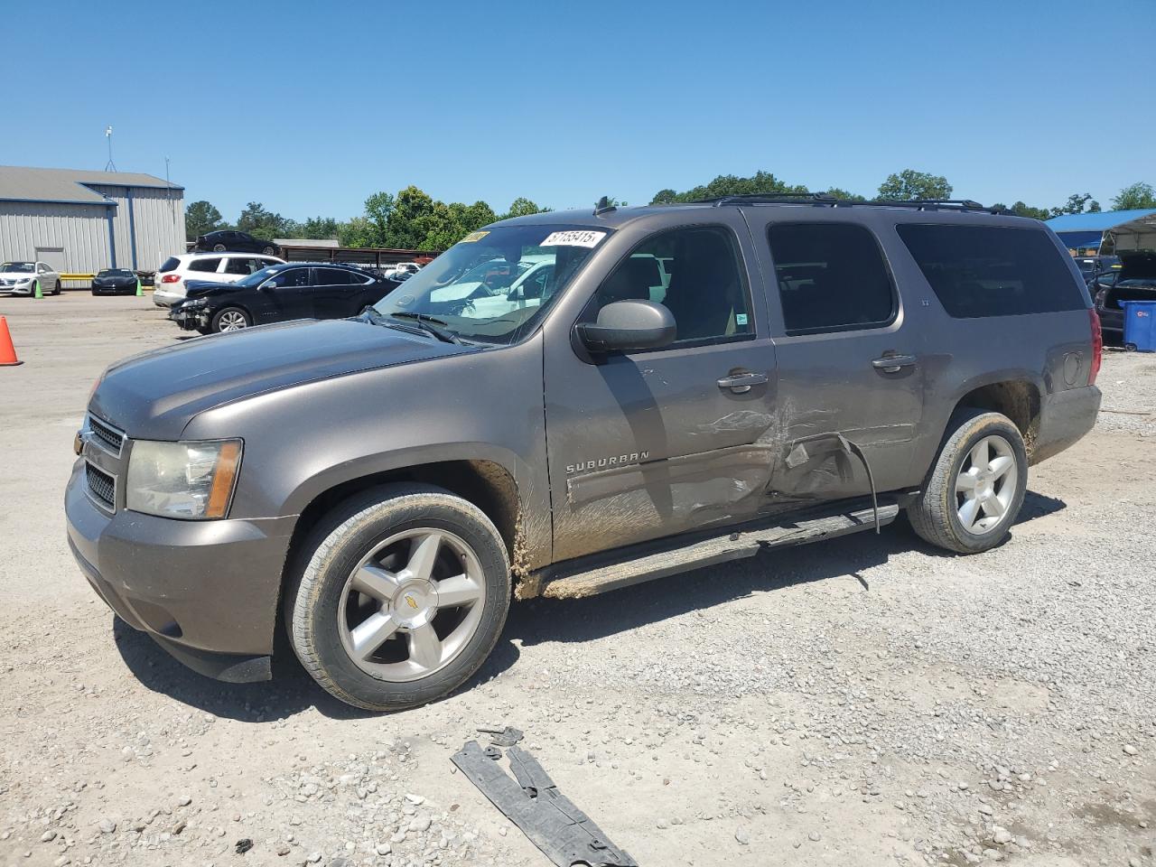 2011 Chevrolet Suburban C1500 Lt zu verkaufen in Florence, MS - Side