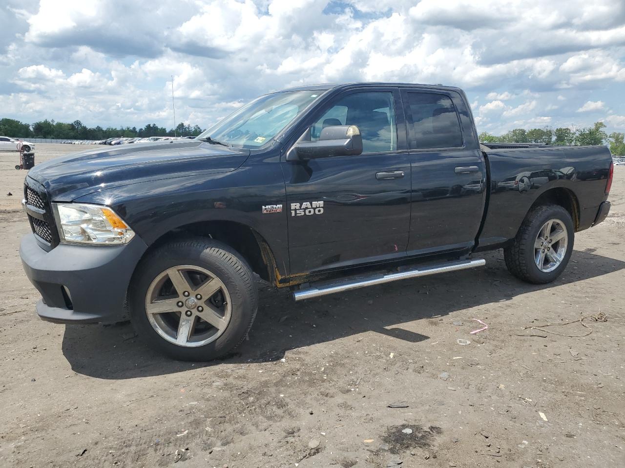 2013 Ram 1500 St იყიდება Fredericksburg-ში, VA - Front End