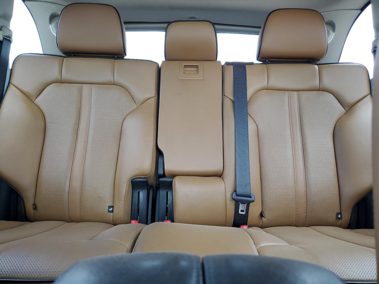 2011 Lincoln Mkx VIN: 2LMDJ8JK3BBJ27582 Lot: 56555245
