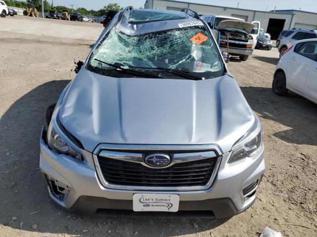  SUBARU FORESTER 2020 Серебристый