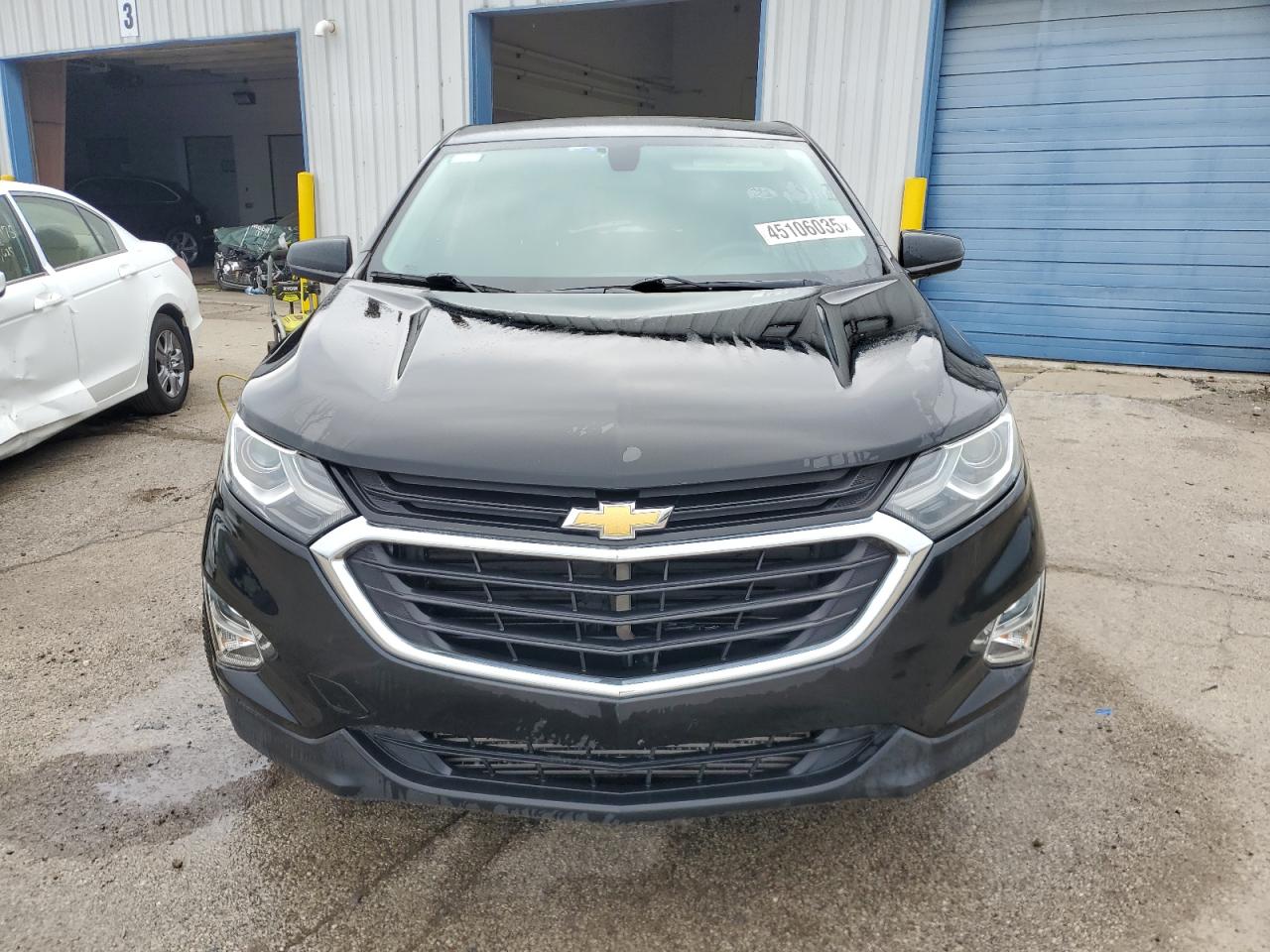 2018 Chevrolet Equinox - Image 5