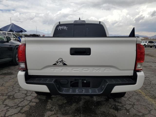  TOYOTA TACOMA 2021 Biały