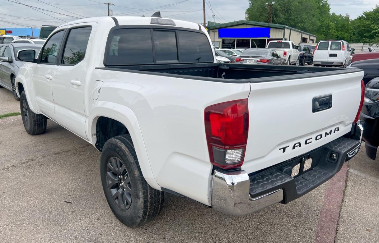  TOYOTA TACOMA 2021 Biały