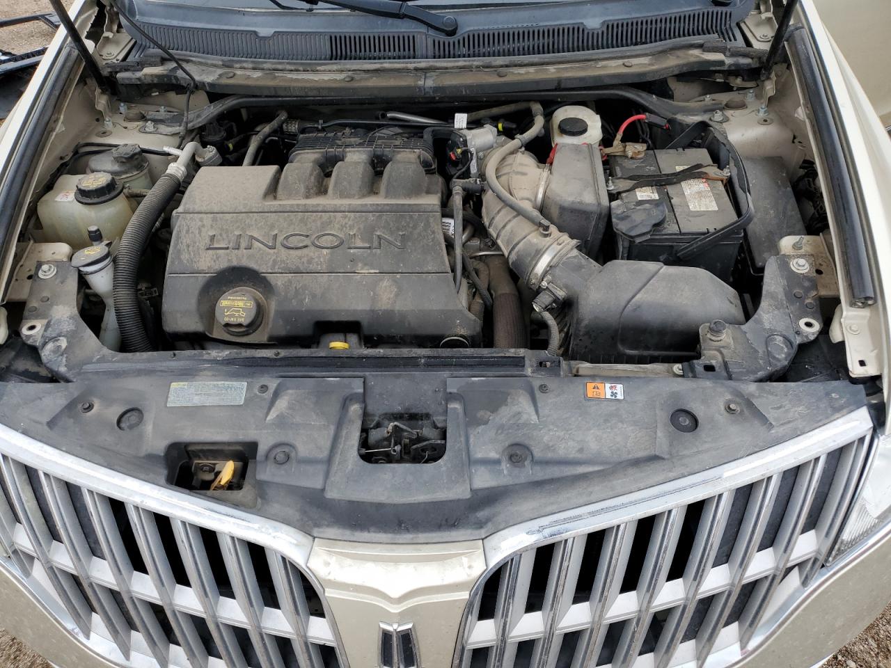 2011 Lincoln Mkt VIN: 2LMHJ5FR3BBJ52617 Lot: 57135645