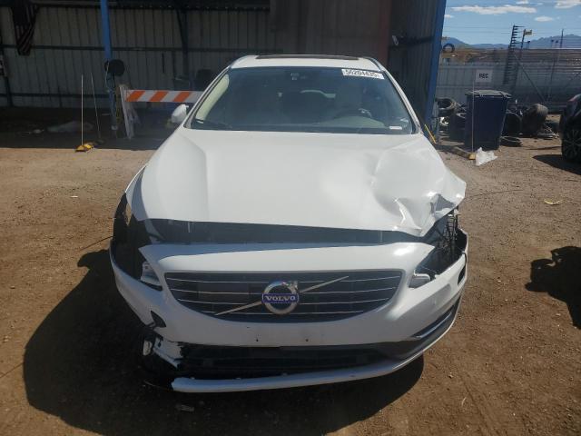  VOLVO V60 2015 Білий