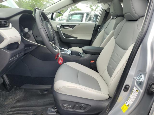  TOYOTA RAV4 2025 Серебристый