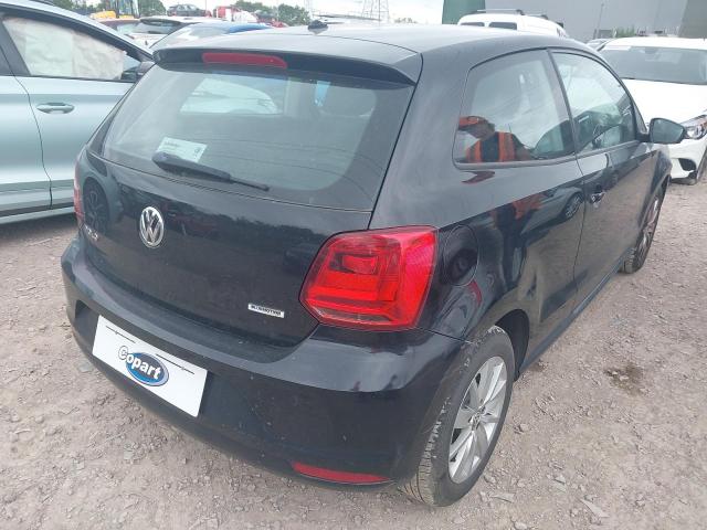 2015 VOLKSWAGEN POLO SE
