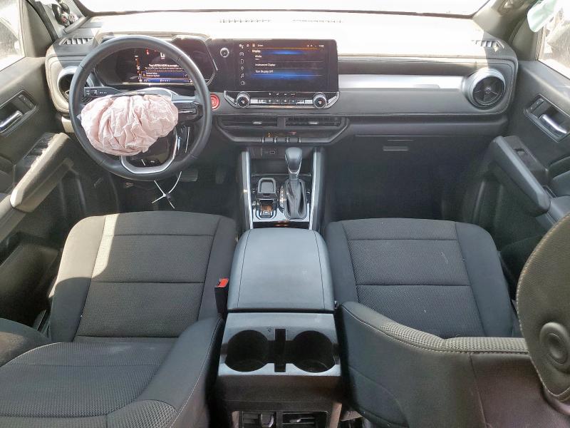  CHEVROLET COLORADO 2023 Белы