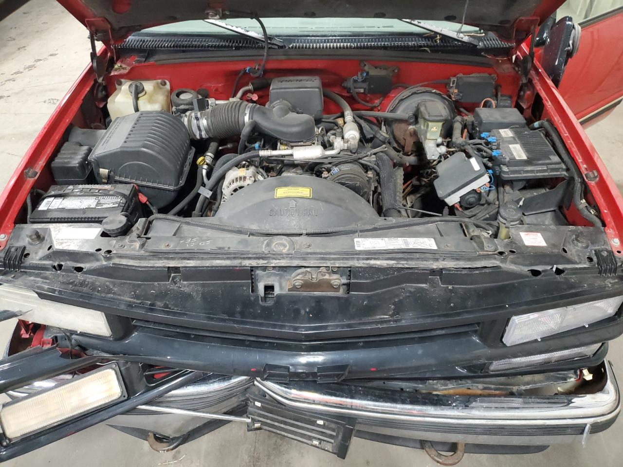 1997 Chevrolet Tahoe K1500 VIN: 1GNEK13R2VJ404569 Lot: 56116925