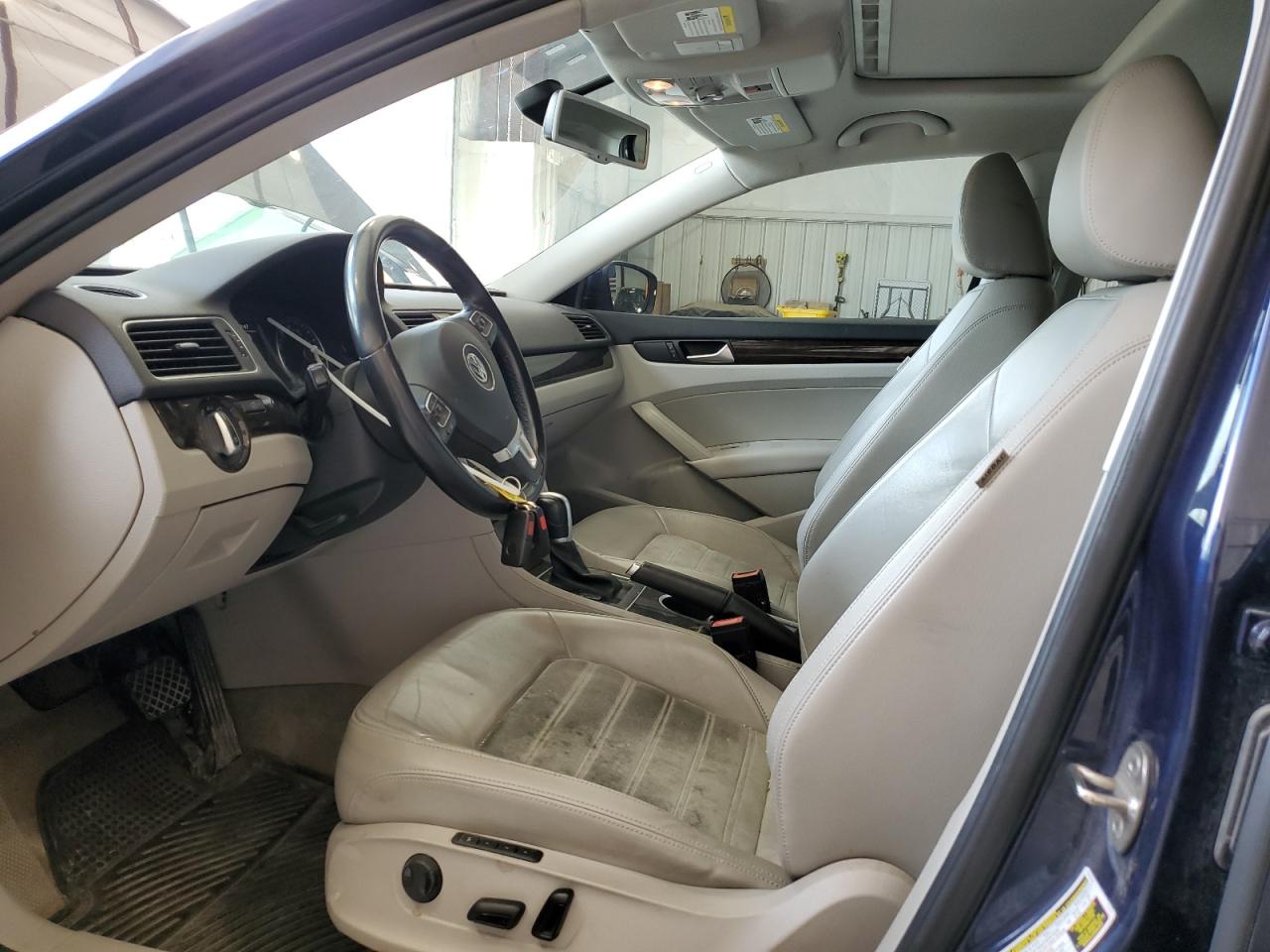 2015 Volkswagen Passat Sel VIN: 1VWCV7A38FC051248 Lot: 57019325