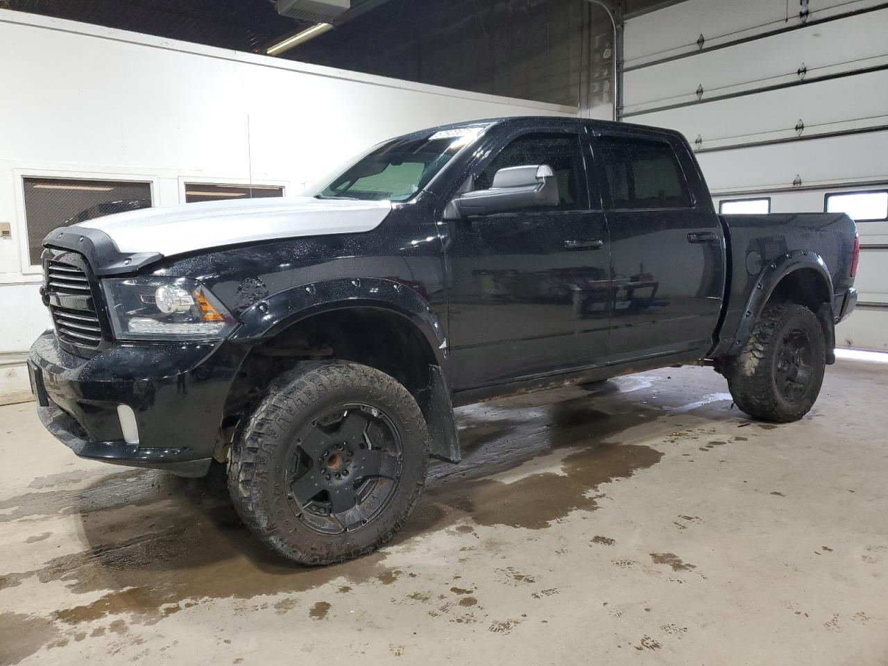 2013 Ram 1500 Sport for Sale in Blaine, MN - Minor Dent/Scratches