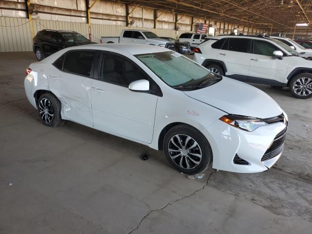 Sedans TOYOTA COROLLA 2017 White