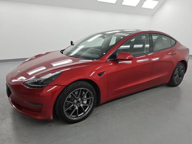 TESLA MODEL 3 2022 Czerwony