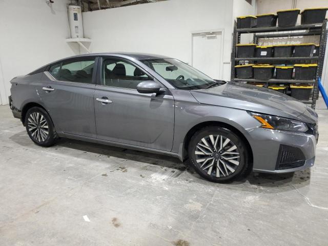  NISSAN ALTIMA 2024 Silver