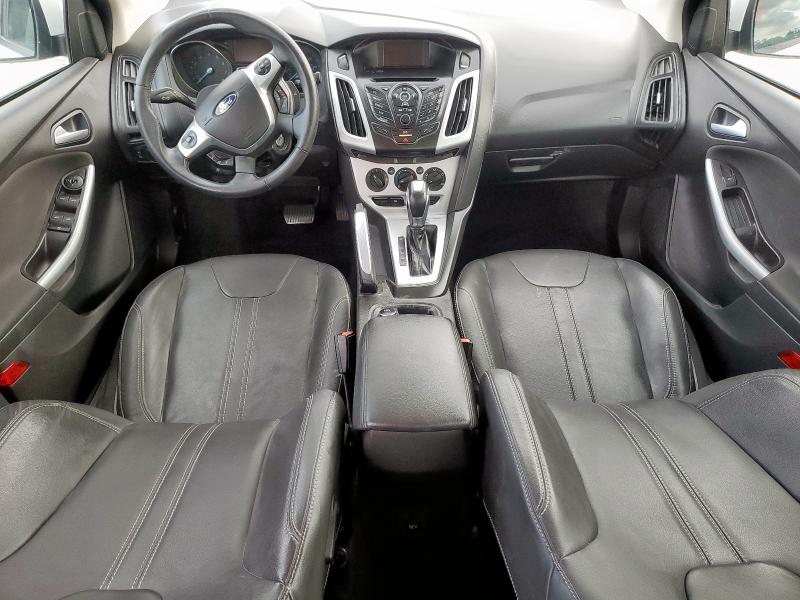  FORD FOCUS 2013 Biały