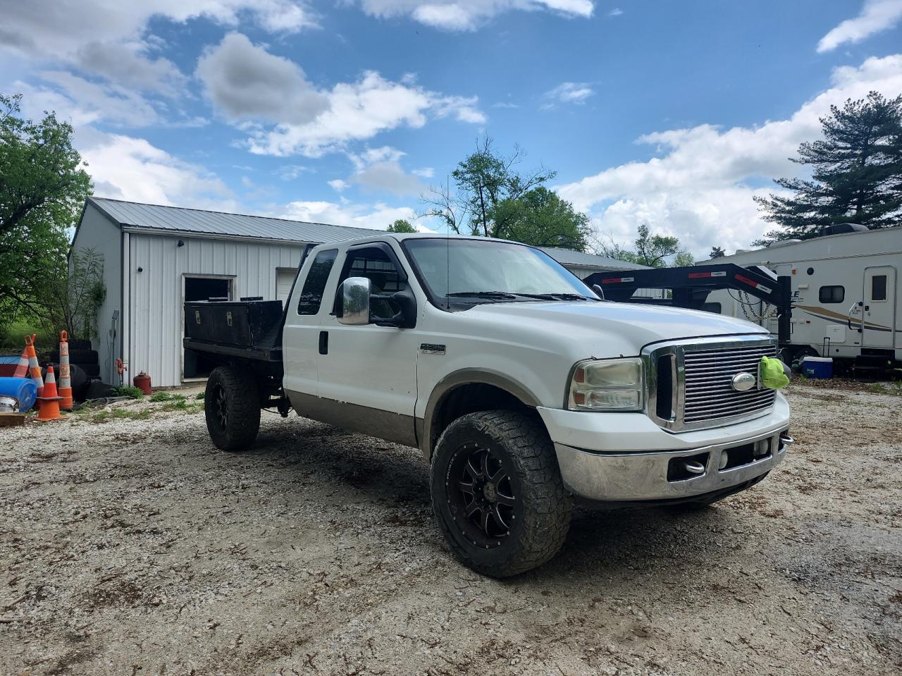 2006 Ford F350 Srw Super Duty за продажба в Bridgeton, MO - Normal Wear