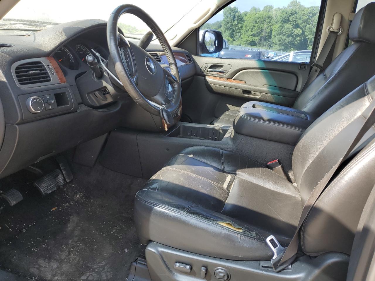 2008 Chevrolet Suburban C1500 Ls VIN: 3GNFC16048G136659 Lot: 56365625