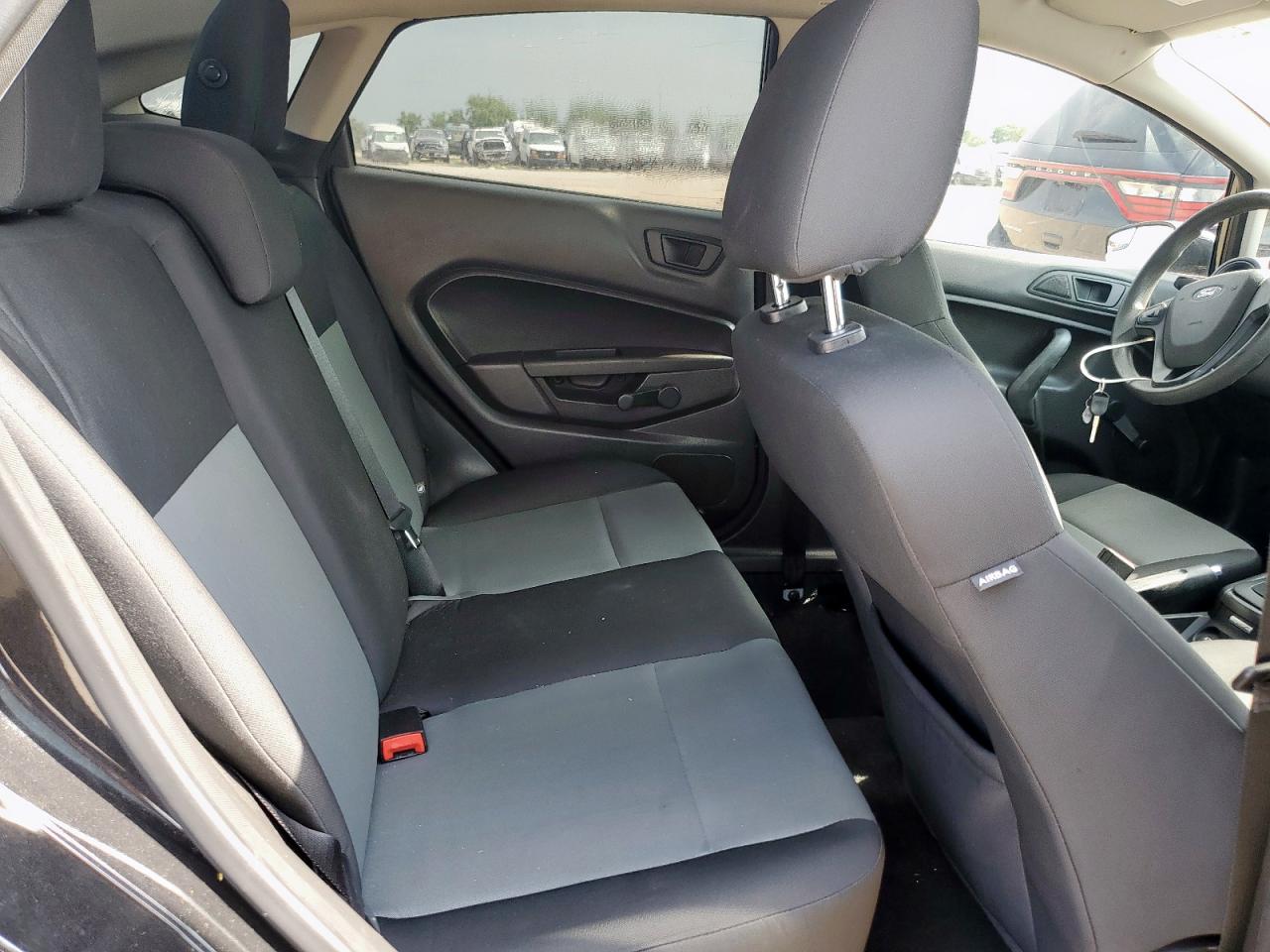 2015 Ford Fiesta S VIN: 3FADP4AJ6FM213400 Lot: 57097235