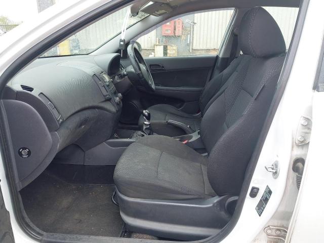 2011 HYUNDAI I30 COMFOR