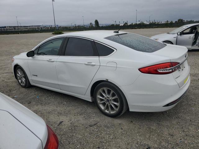 Седани FORD FUSION 2017 Білий