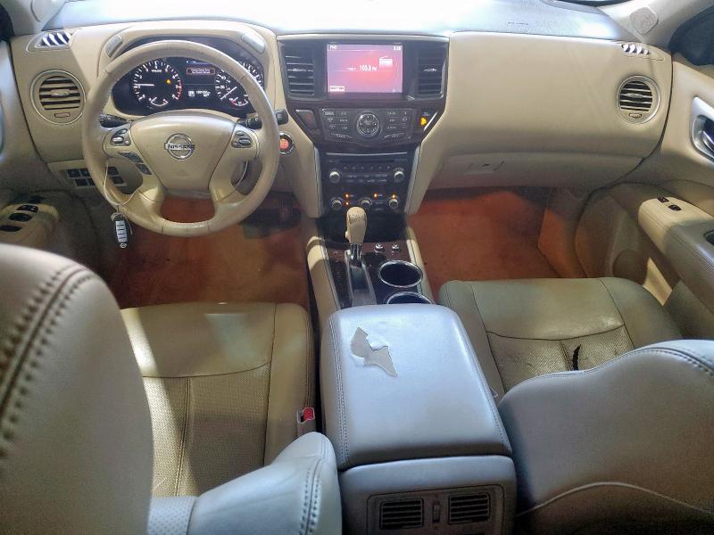 Parquets NISSAN PATHFINDER 2014 Biały