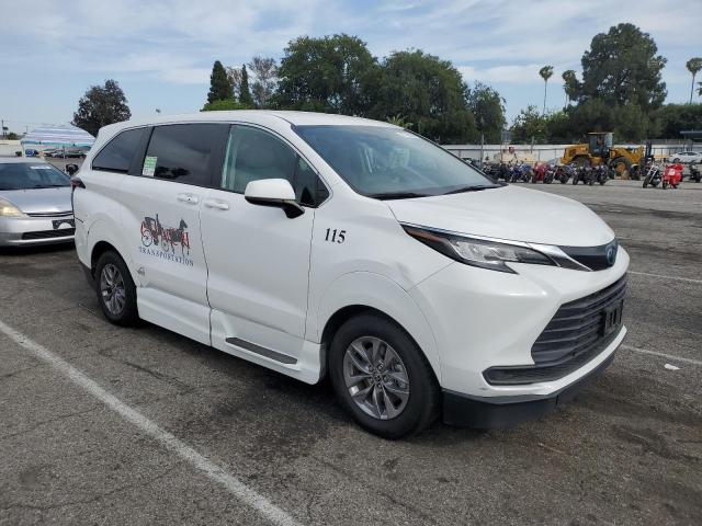  TOYOTA All Models 2022 Белый