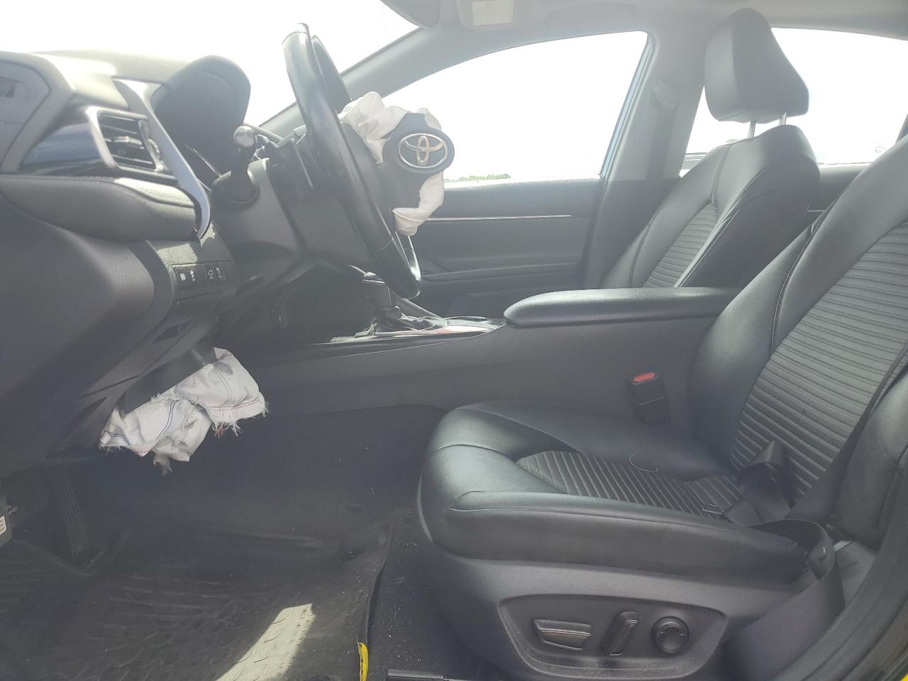 2019 Toyota Camry L VIN: 4T1B11HK4KU841764 Lot: 56915625