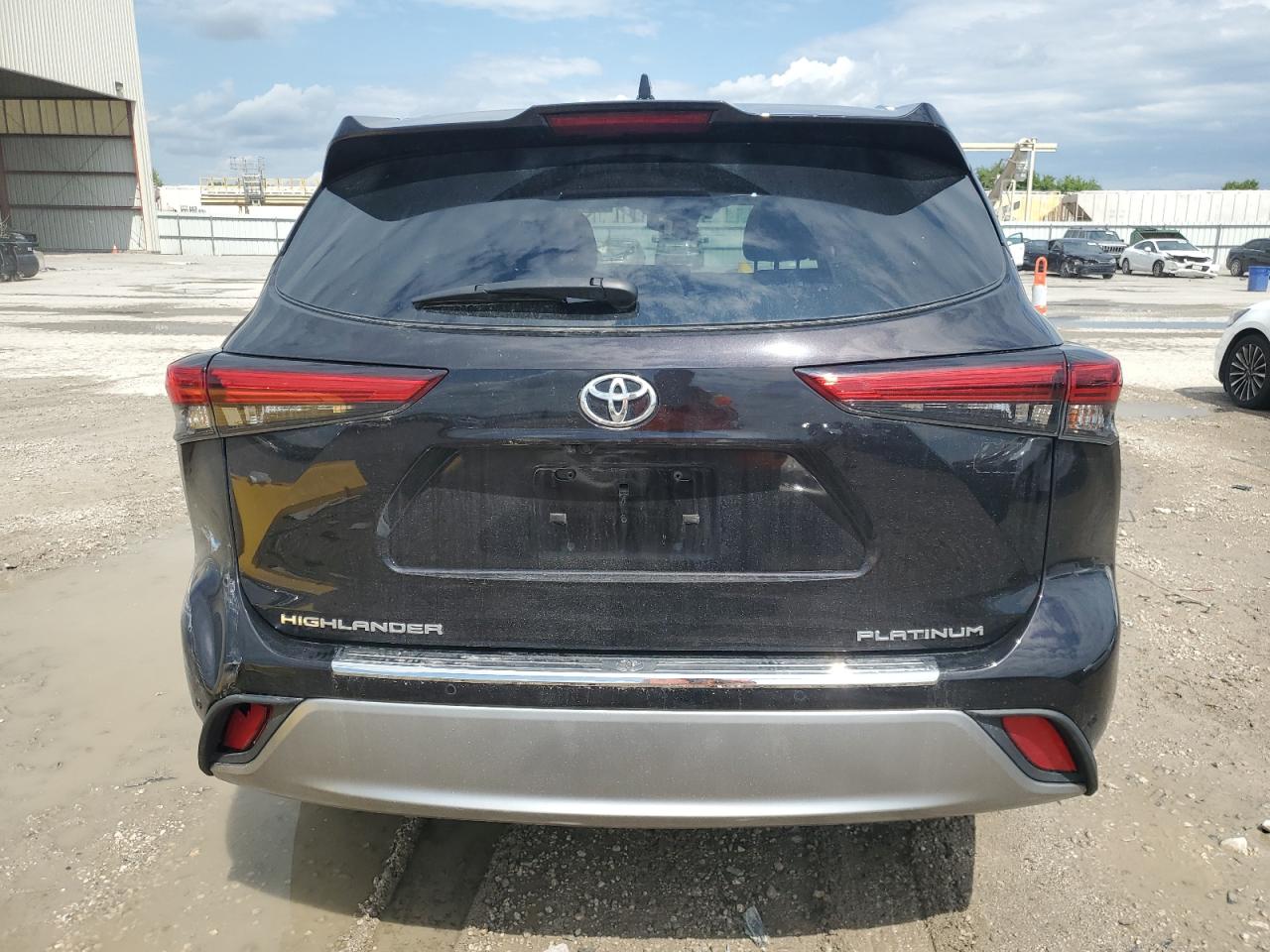 2021 Toyota Highlander Platinum VIN: 5TDFZRAH9MS074786 Lot: 58811315