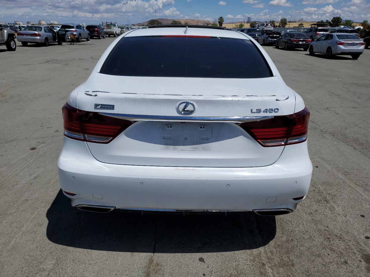 2015 Lexus Ls 460 VIN: JTHBL5EF0F5136665 Lot: 56854765